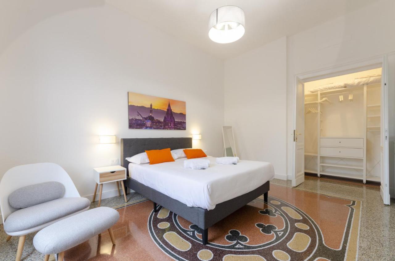 Joivy Elegant 1-Bedroom Flat Near Spianata Castelletto Genoa Ngoại thất bức ảnh