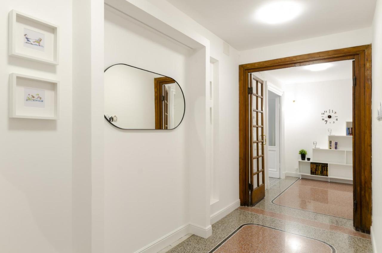 Joivy Elegant 1-Bedroom Flat Near Spianata Castelletto Genoa Ngoại thất bức ảnh